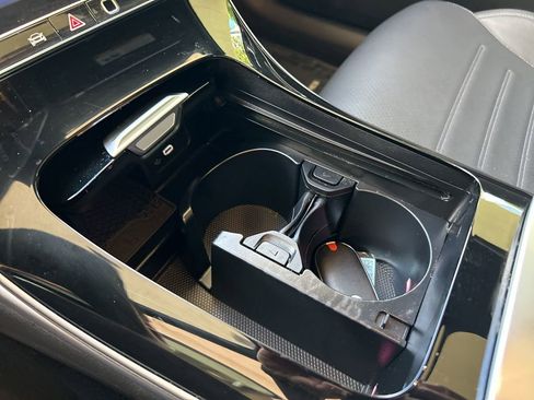 Used 2024 Mercedes-Benz C 300 Sedan image 50