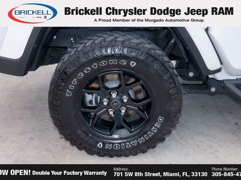 Used 2025 Jeep Gladiator Sport AWD/4WD image 37