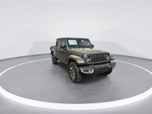 New 2026 Jeep Gladiator Sport image 3