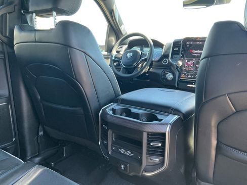 Used 2026 RAM 1500 Laramie AWD/4WD image 19
