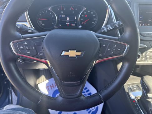 Used 2024 Chevrolet Equinox LT image 17