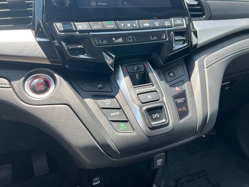 Used 2023 Honda Odyssey EX-L image 24