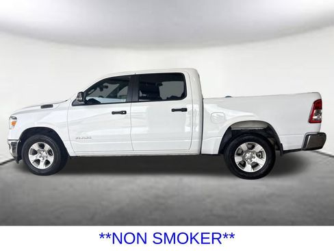 Used 2023 RAM 1500 Big Horn AWD/4WD image 3