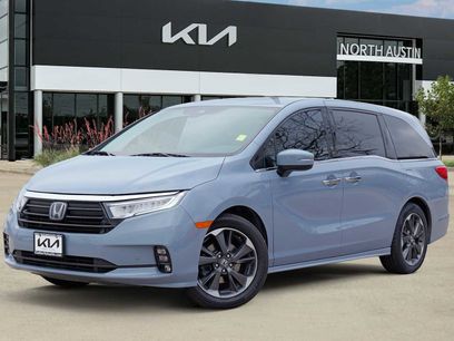 Used 2023 Honda Odyssey Elite