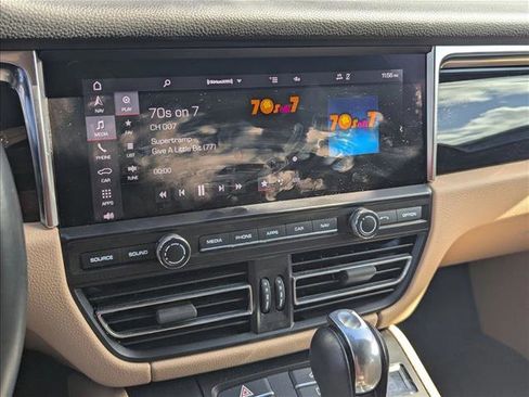 Used 2020 Porsche Macan image 5