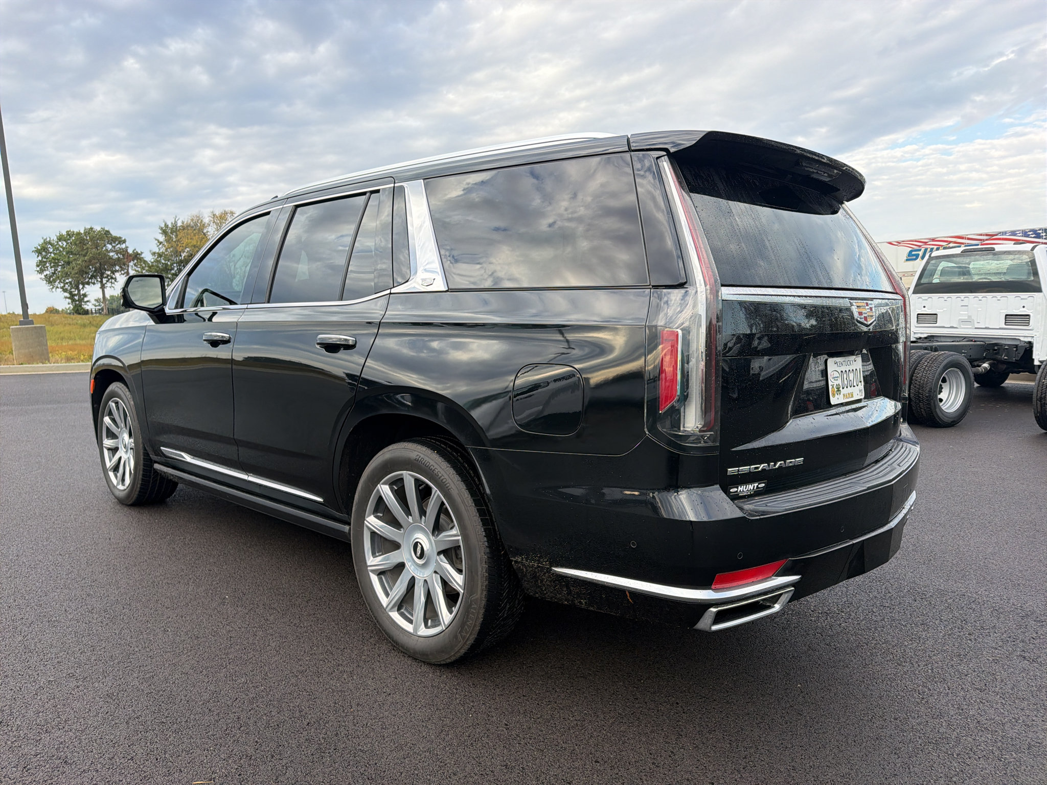 Used 2021 Cadillac Escalade Premium Luxury Platinum AWD/4WD image 7