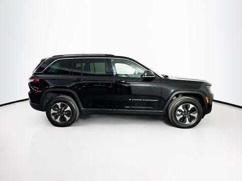 Used 2023 Jeep Grand Cherokee 4WD 4xe w/ Luxury Tech Group II image 10