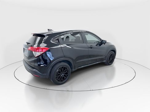 Used 2019 Honda HR-V EX-L image 8