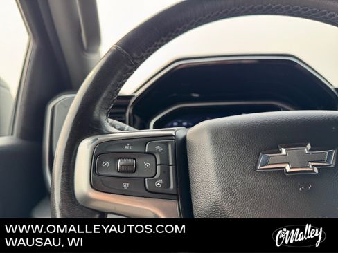 Used 2022 Chevrolet Silverado 1500 RST AWD/4WD image 16