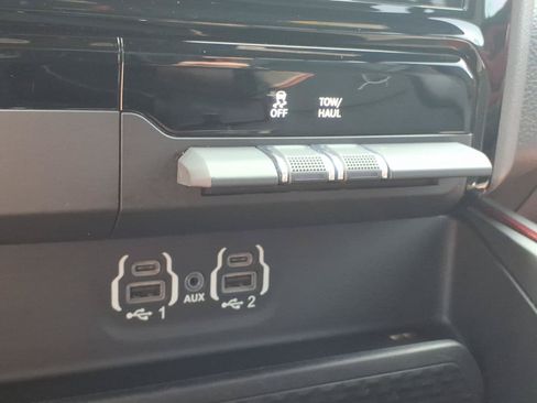 Used 2022 RAM 1500 Rebel w/ Level 1 Equipment Group AWD/4WD image 19