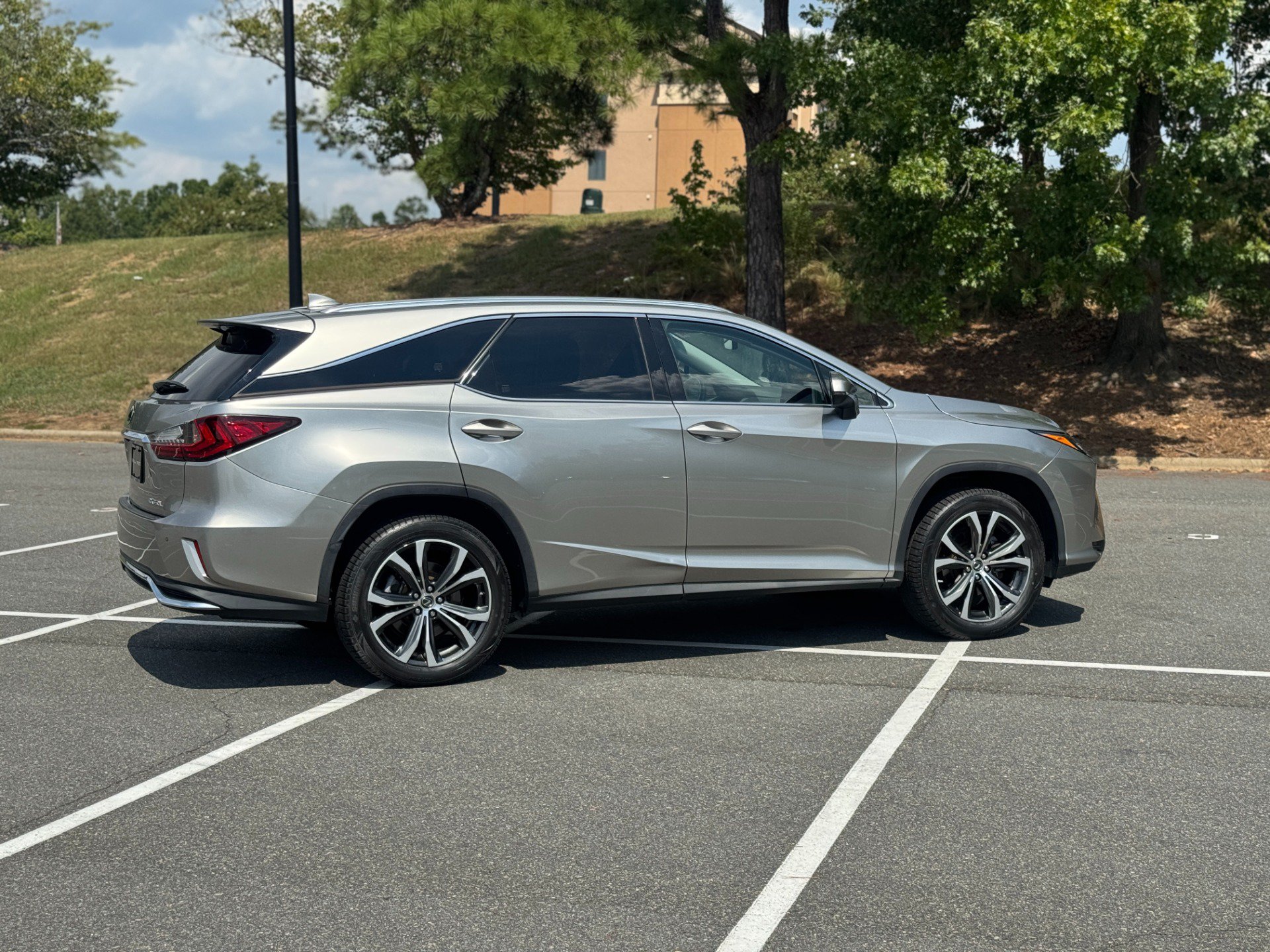 Used 2019 Lexus RX 350L AWD image 13