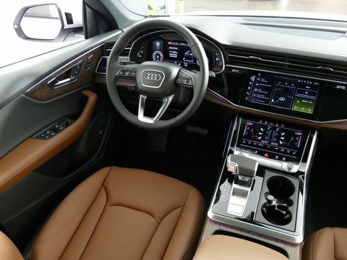 New 2026 Audi Q8 Premium Plus image 22