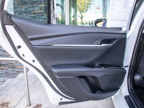 Used 2025 Toyota Camry XLE w/ Premium Plus Package image 22