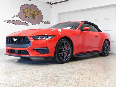Used 2024 Ford Mustang Premium w/ 2.3L High Performance Package RWD image 4