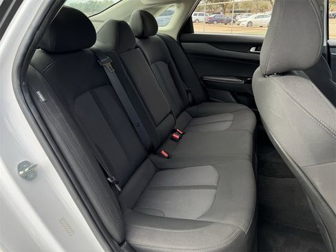 Used 2023 Kia K5 LXS image 29