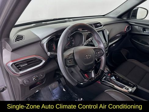 Used 2021 Chevrolet TrailBlazer RS w/ Convenience Package AWD/4WD image 14