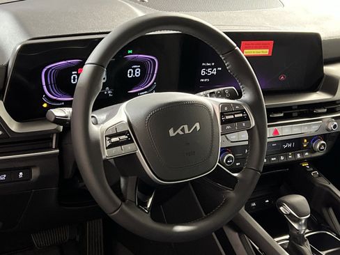New 2025 Kia Telluride S image 14