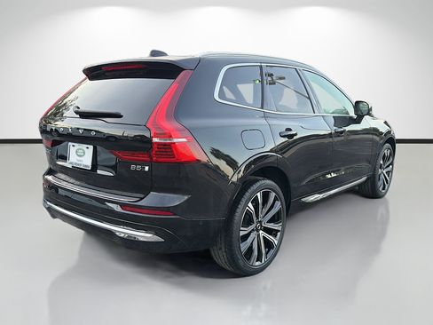 Used 2023 Volvo XC60 B5 Ultimate AWD/4WD image 5