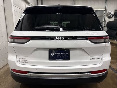 New 2026 Jeep Grand Cherokee Limited AWD/4WD image 7