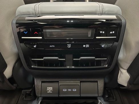 New 2026 Acura MDX SH-AWD w/ Advance Package image 15