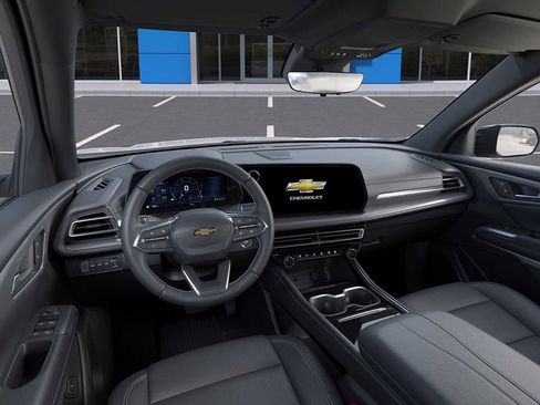 New 2026 Chevrolet Traverse LT w/ Driver Confidence Package AWD/4WD image 15