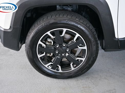 Used 2023 Jeep Renegade Trailhawk AWD/4WD image 36