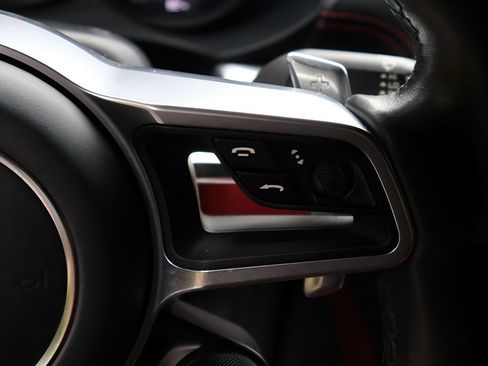 Used 2024 Porsche 718 Boxster RWD image 26