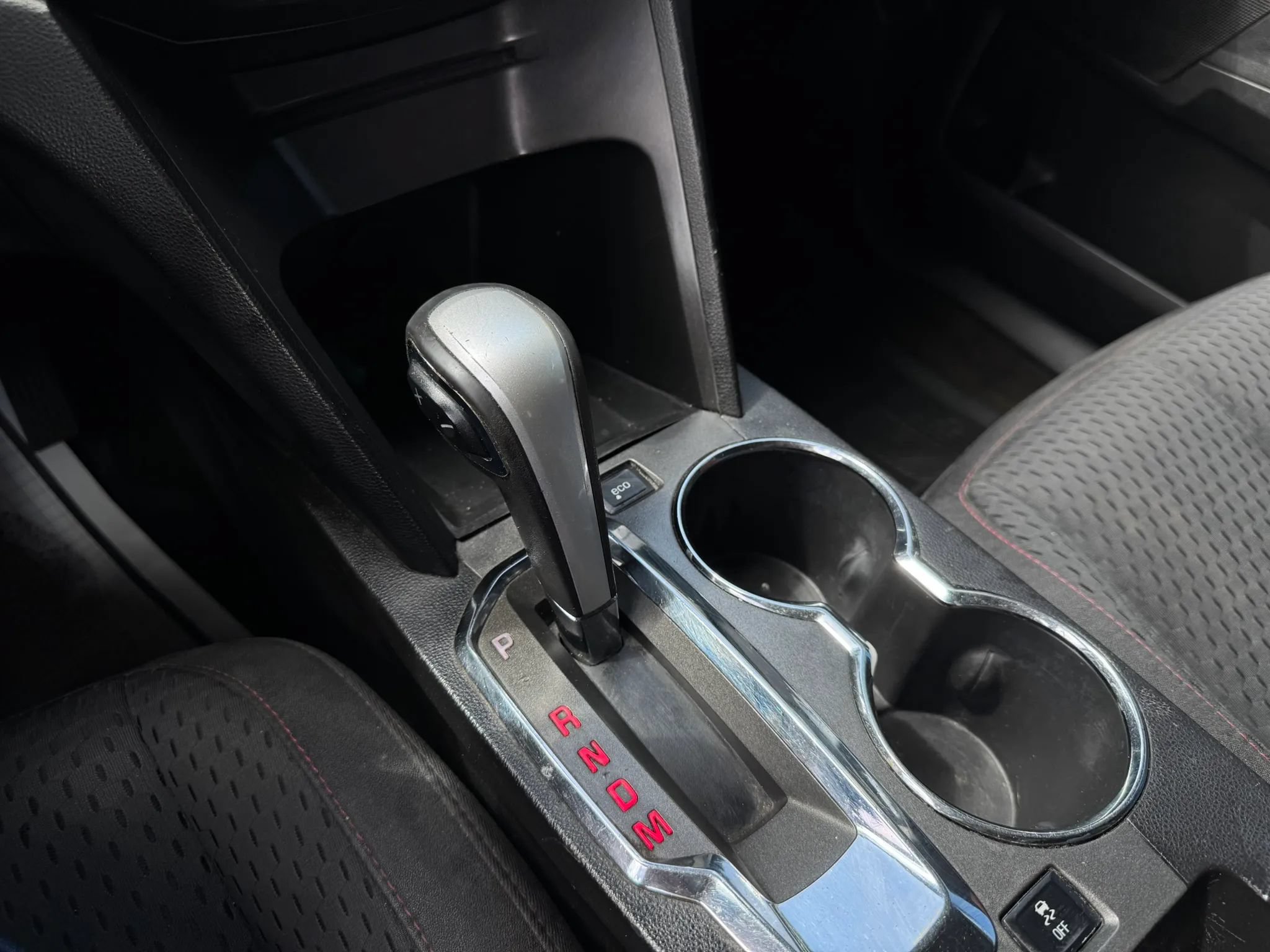 Used 2011 GMC Terrain SLE FWD image 21