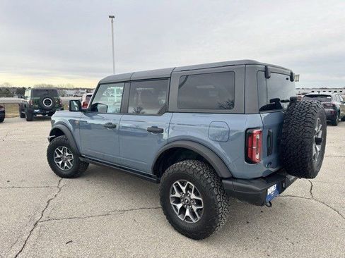 Used 2023 Ford Bronco Badlands image 5