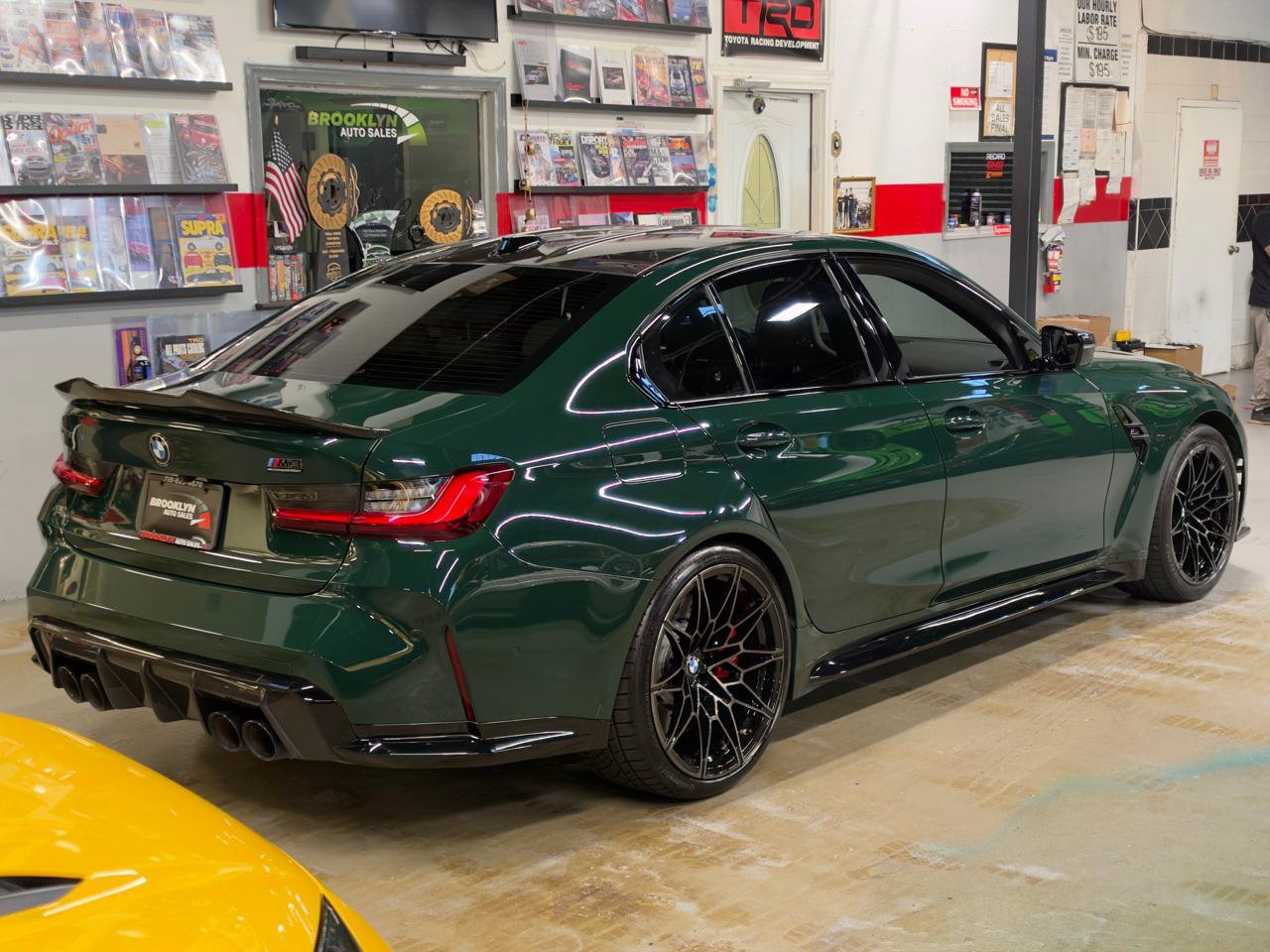 Used 2025 BMW M3 Competition w/ M Carbon Exterior Package AWD/4WD image 4
