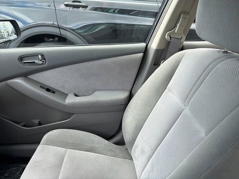 Used 2009 Nissan Altima 2.5 S w/ Convenience Pkg image 10