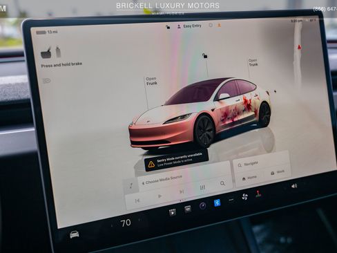 Used 2024 Tesla Model 3 Standard Range RWD image 31