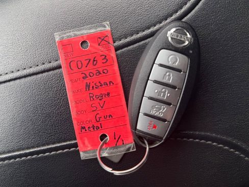 Used 2020 Nissan Rogue SV image 33