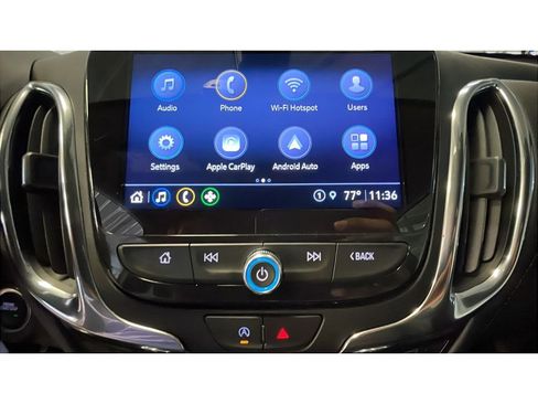 Used 2022 Chevrolet Equinox Premier AWD/4WD image 12