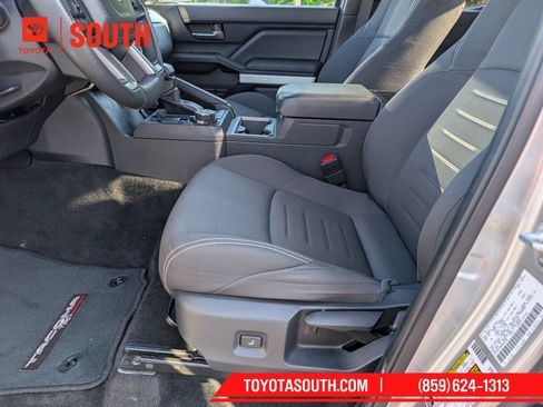 Used 2024 Toyota Tacoma TRD Off-Road AWD/4WD image 12