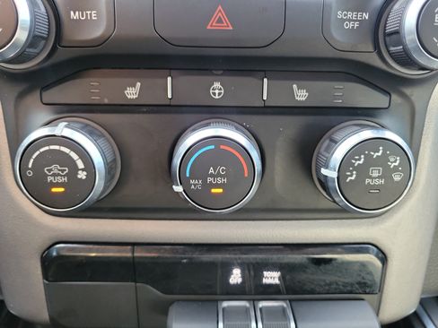 Used 2024 RAM 1500 Big Horn AWD/4WD image 27
