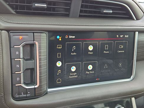 Used 2022 GMC Yukon Denali w/ Denali Premium Package image 28