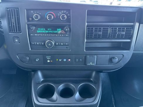 Used 2023 Chevrolet Express 3500 LT w/ LT Preferred Equipment Group image 21