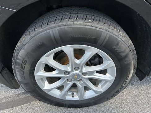 Used 2019 Chevrolet Equinox LT AWD/4WD image 9