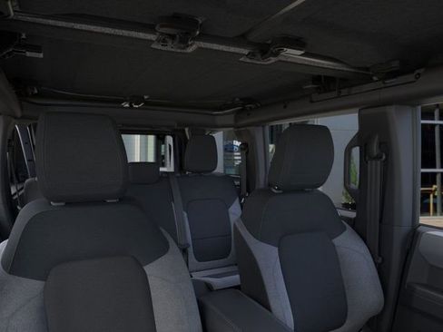 New 2025 Ford Bronco Big Bend AWD/4WD image 12