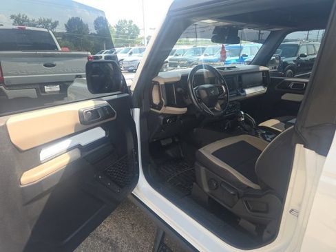 Used 2023 Ford Bronco Big Bend AWD/4WD image 4
