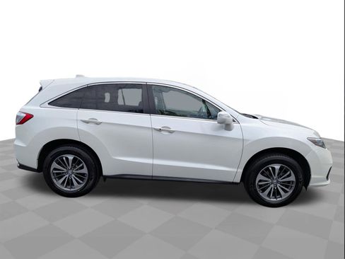 Used 2017 Acura RDX FWD w/ Advance Package image 3