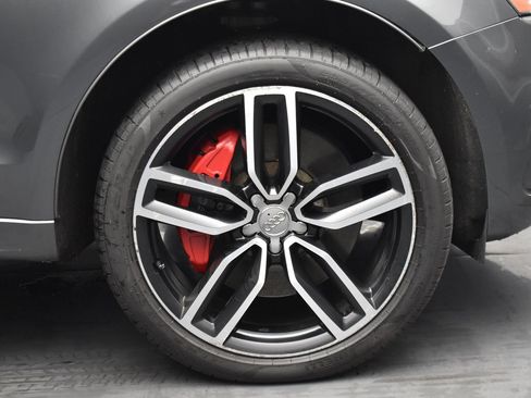 Used 2017 Audi SQ5 Premium Plus AWD/4WD image 5
