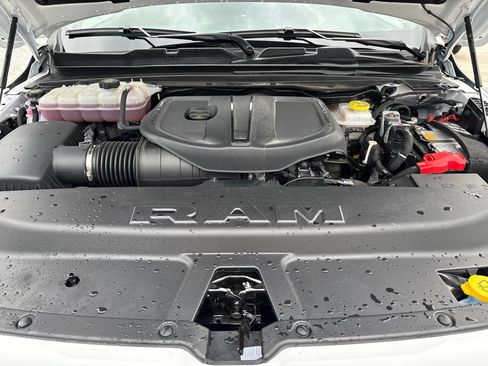 Used 2025 RAM 1500 Big Horn AWD/4WD image 28