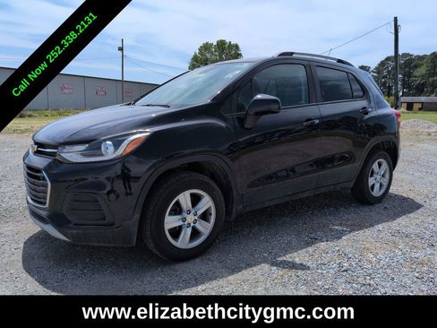Used 2022 Chevrolet Trax LT w/ Driver Confidence Package AWD/4WD image 8