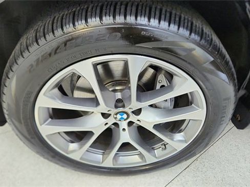 Used 2026 BMW X5 sDrive40i image 59