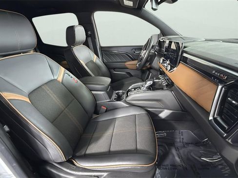 Certified 2024 GMC Canyon AT4 w/ Canyon Safety Plus Package image 30