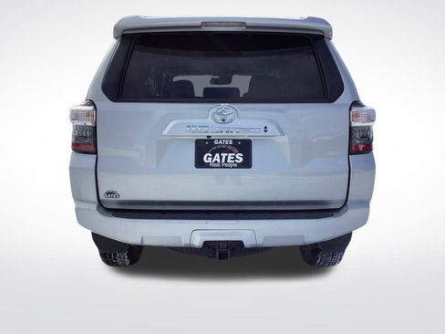 Used 2024 Toyota 4Runner SR5 Premium image 8