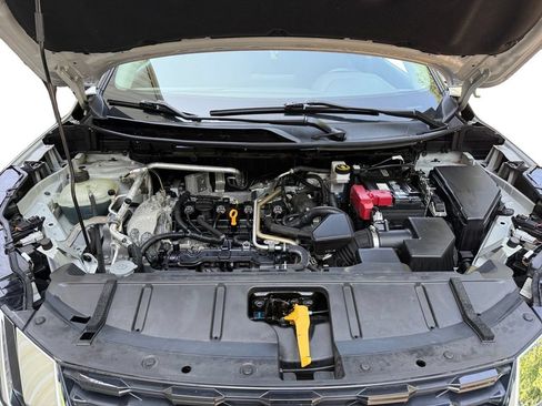 Used 2021 Nissan Rogue SV AWD/4WD image 23