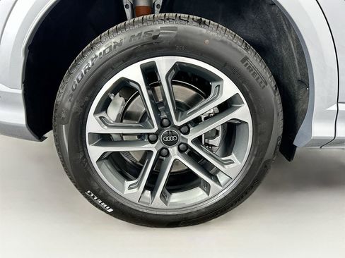 Used 2025 Audi Q5 Premium Plus w/ Premium Plus AWD/4WD image 33
